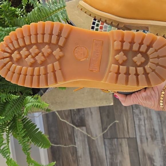 Timberland 6" Waterproof Boot - Picture 10 of 15